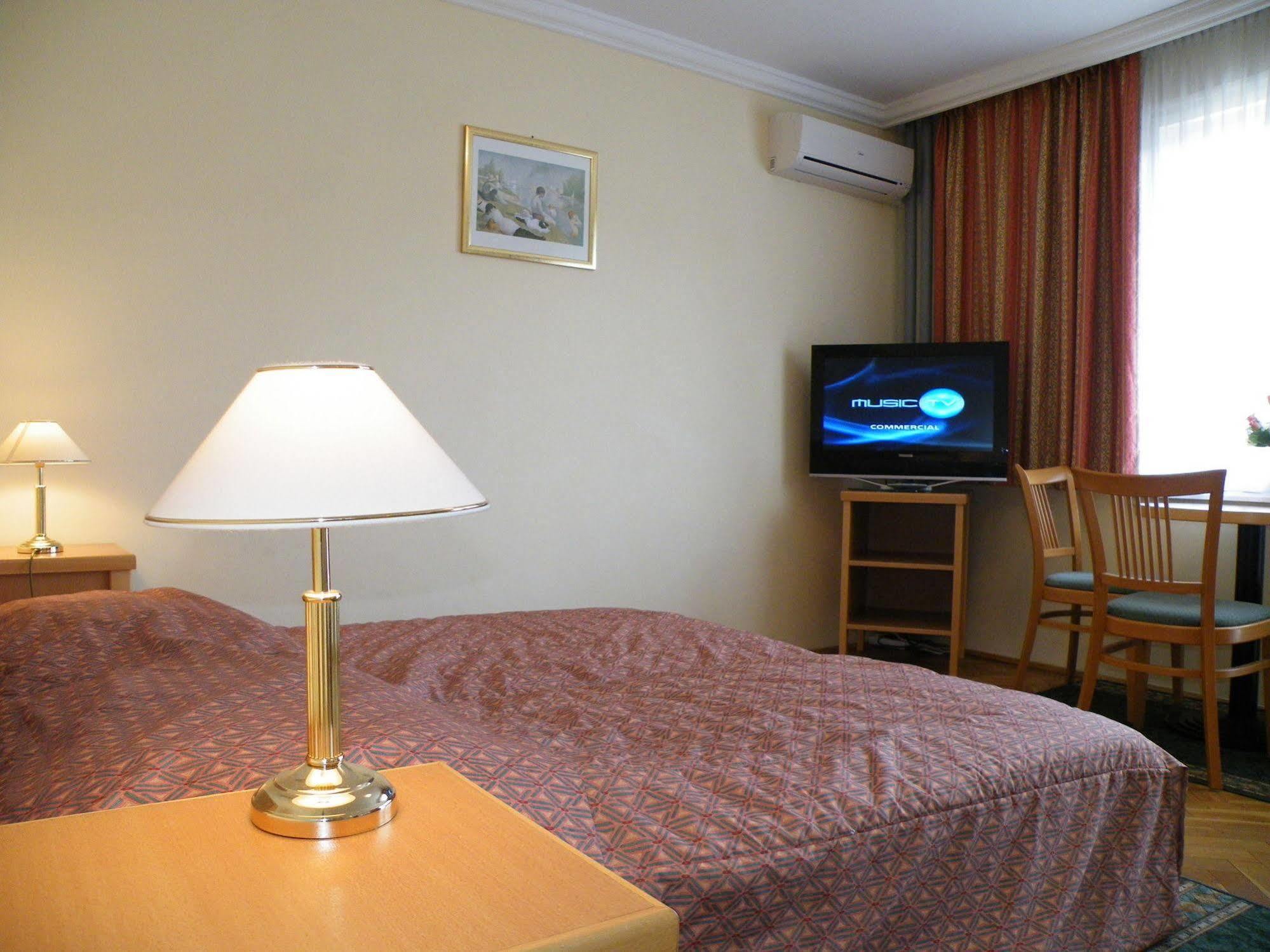 Apartment Buda בודפשט מראה חיצוני תמונה